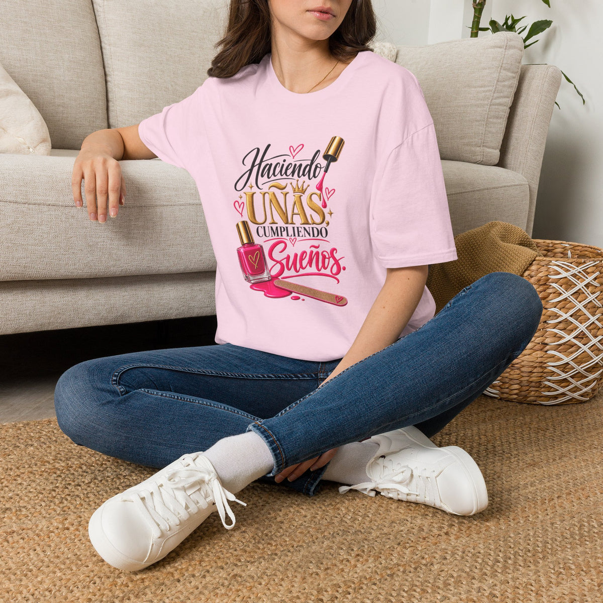 “Haciendo Uñas, Cumpliendo Sueños” Tee