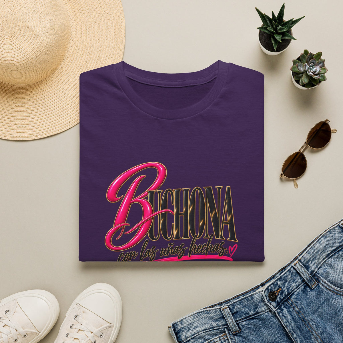 Buchona con las uñas hechas  Tee
