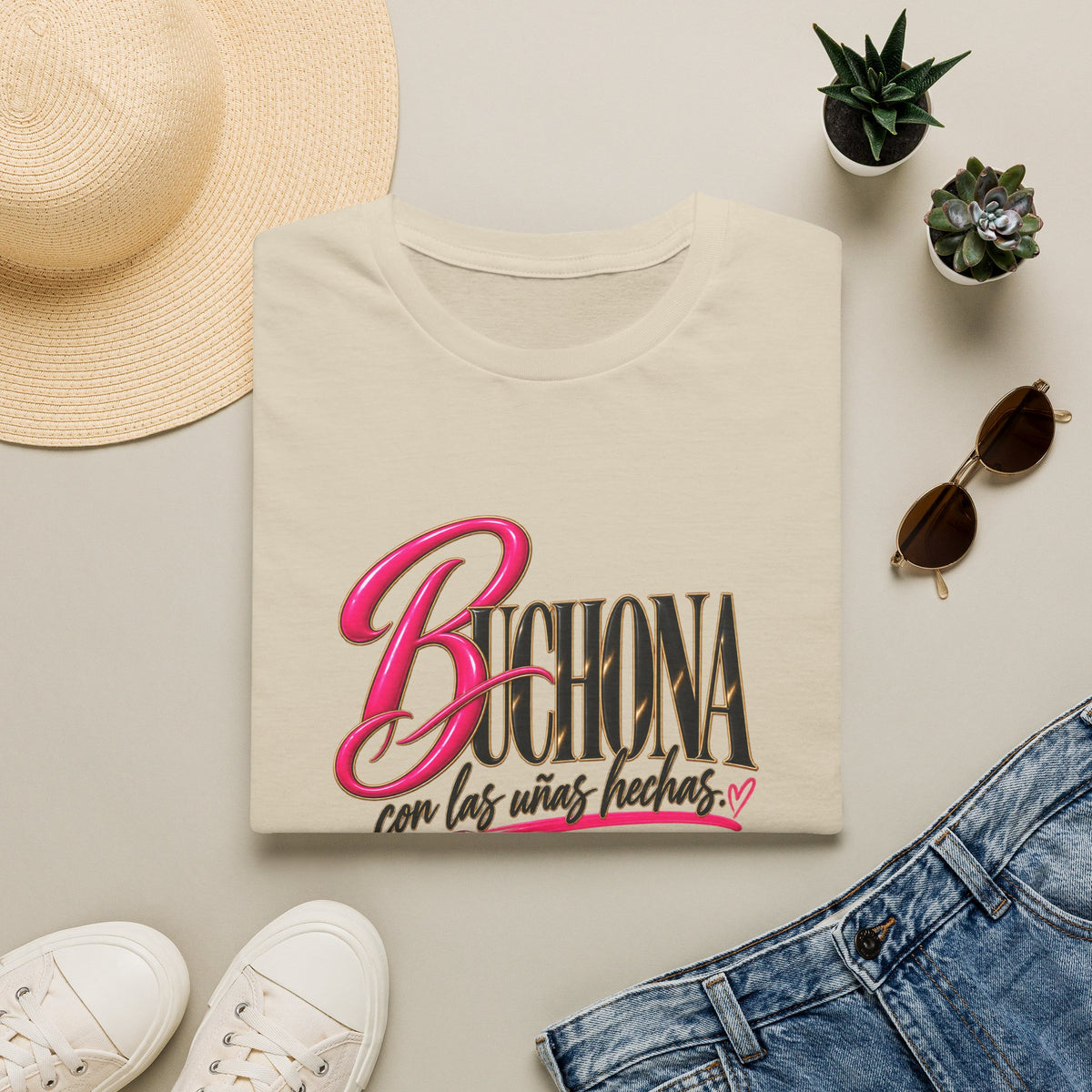 Buchona con las uñas hechas  Tee